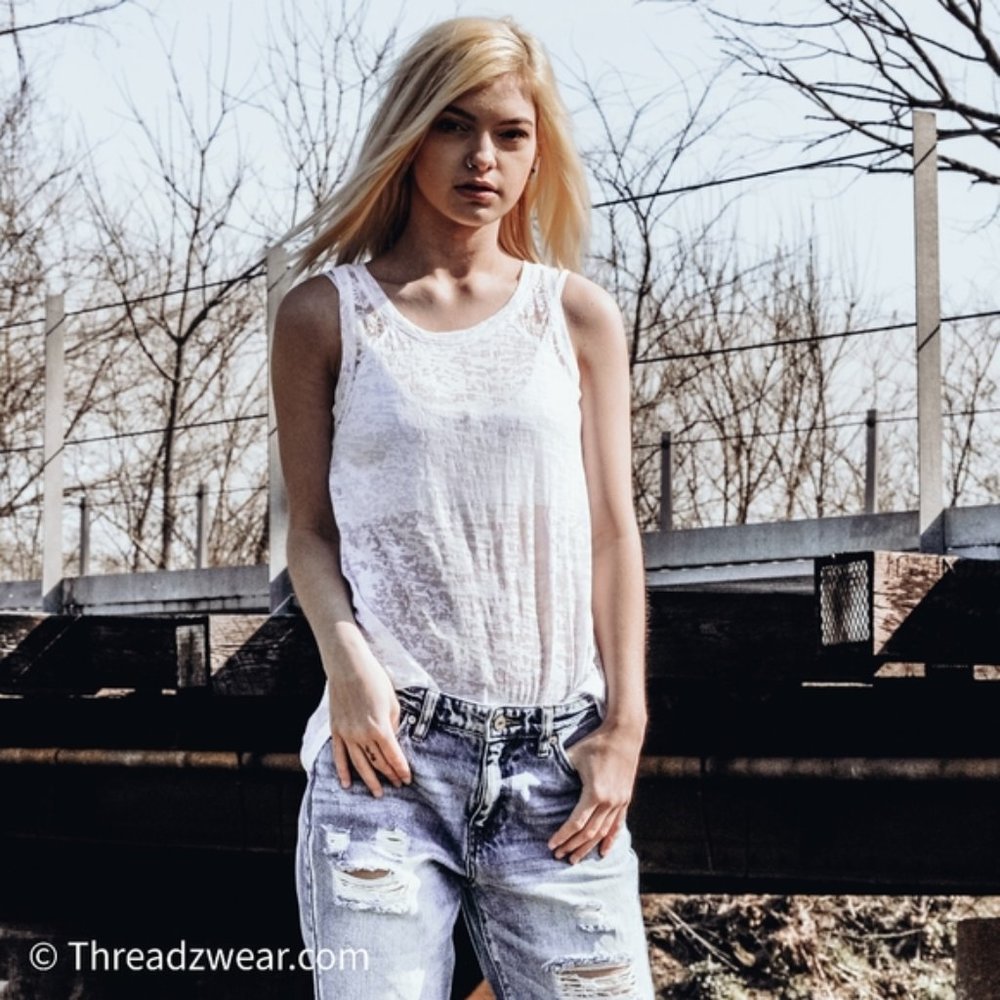 🎀🎀BASIC BURNOUT RACERBACK TANK TOP - Picture 3 of 8